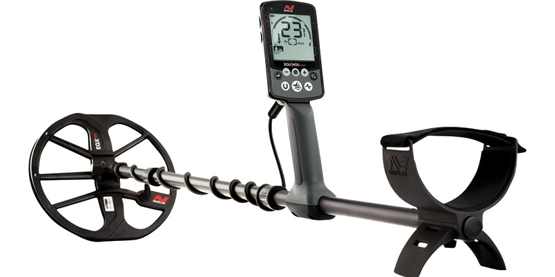 Minelab Equinox 600 Metal Detector